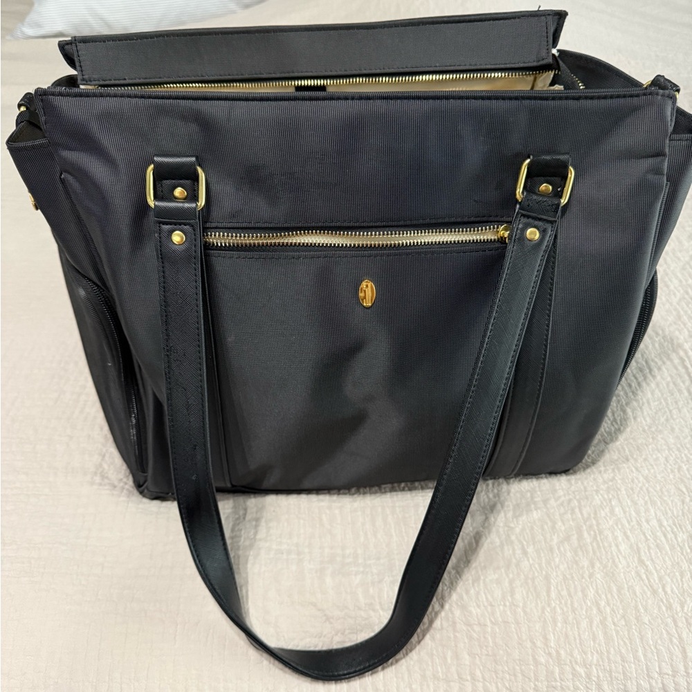 Idaho Jones Pump Bag